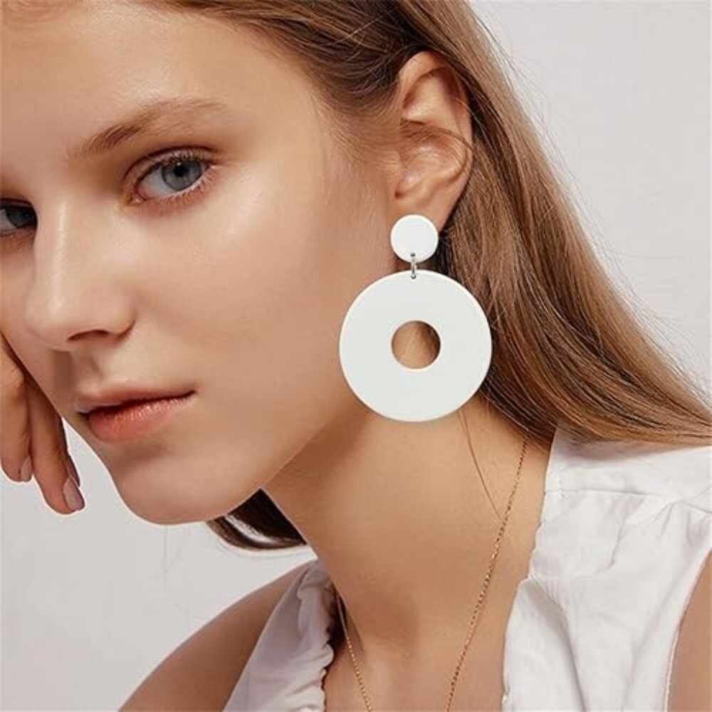 White Round Dangle Earrings